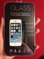 Ochranné sklo na iPhone 5