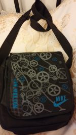 Taška přes rameno Taška přes rameno