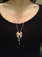 Náhrdelník s mašličkou Náhrdelník s mašličkou