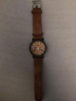 Pánské hodinky s motivem dřeva Pánské hodinky s motivem dřeva