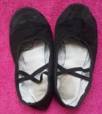 Balet_ piškoty pro dospělé_ černé Balet_ piškoty pro dospělé_ černé